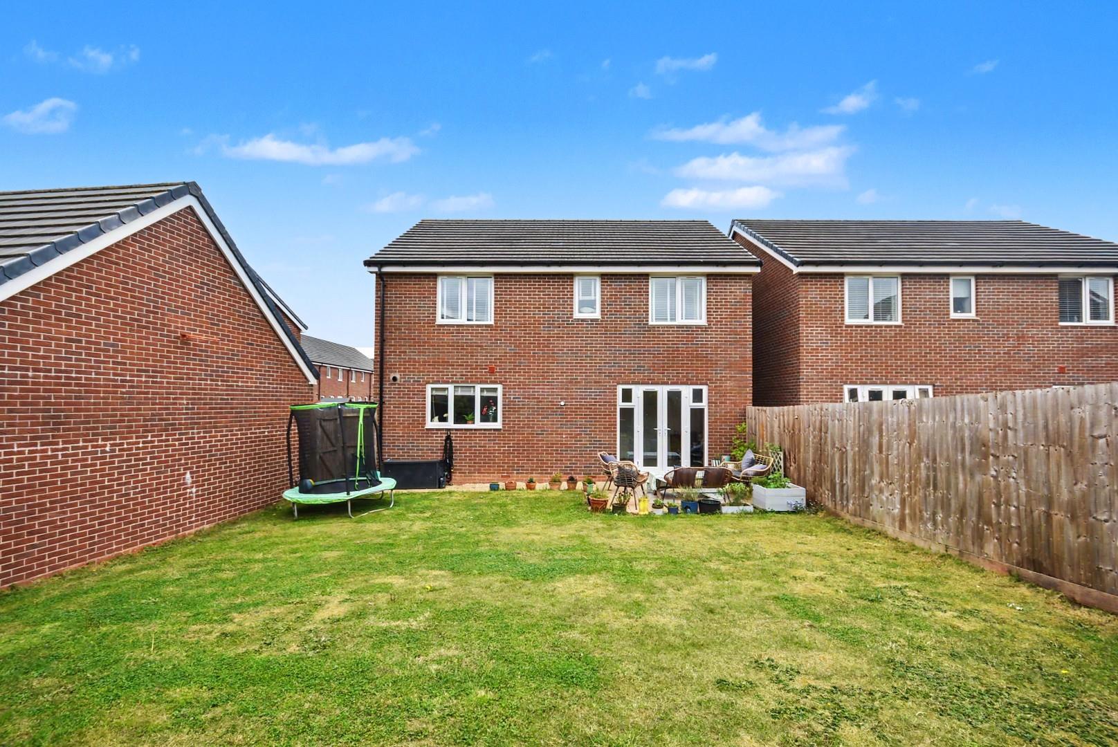 3 Flat Holm Close, Sully, CF64 5WJ